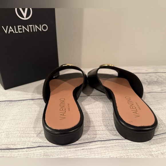 VALENTINO by Mario Valentino Armonia Slide
Black Sandal (Women)/size 6 - Picture 11 of 16